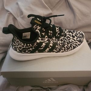 Adidas Cloudfoam Pure 2.0 - Wonder White/ Black/ Golden Beige - NWT